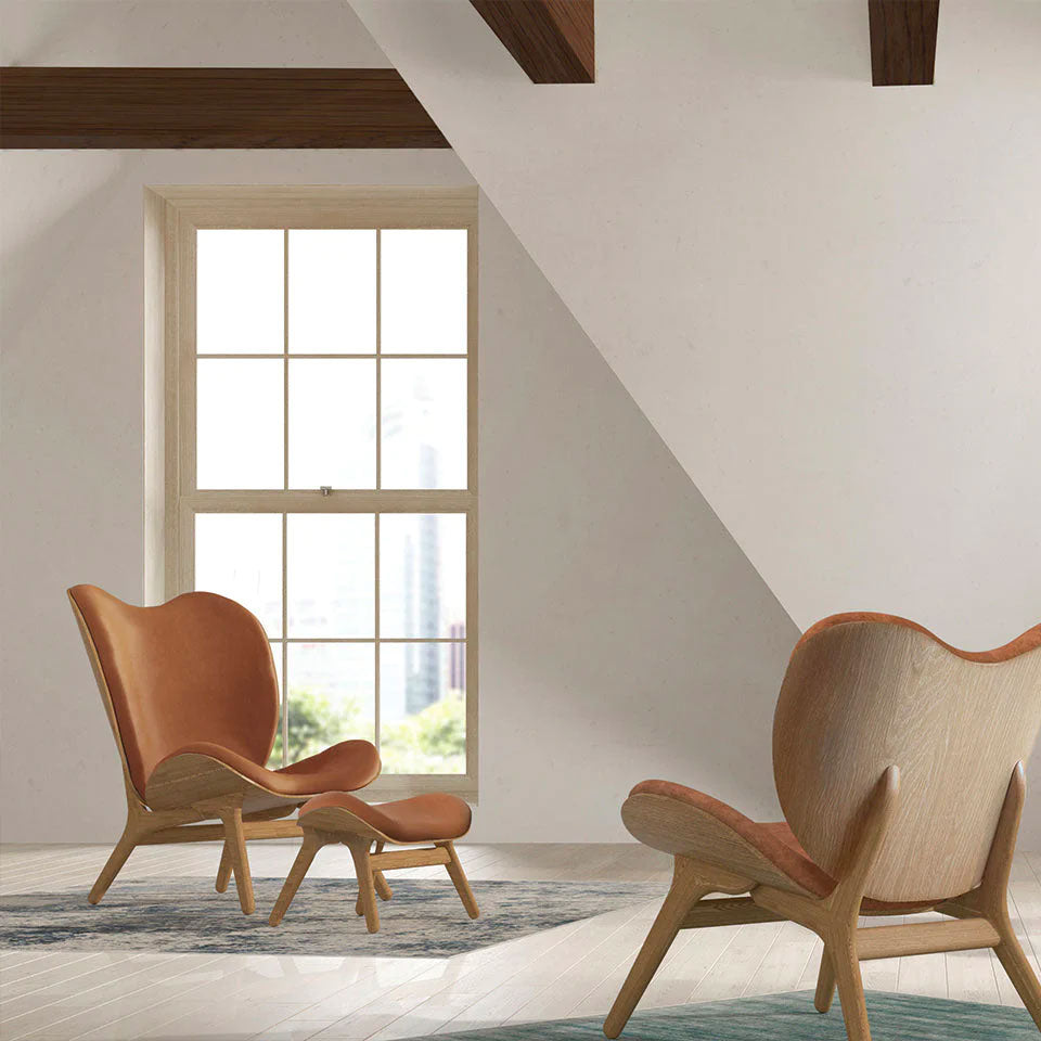 A Conversation Piece Tall Lænestol - Oak / Rust Dunes læder - H: 106 cm - Umage