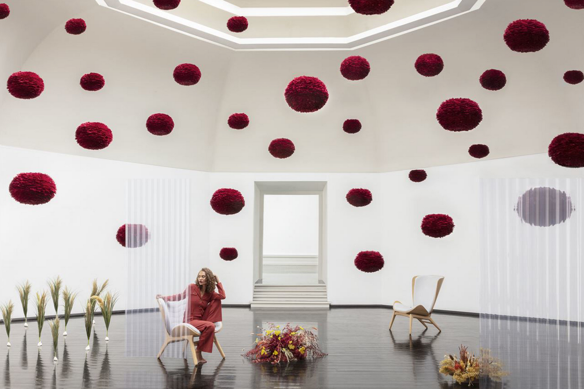 Eos Lampeskærm - Rød - Large Ø:65 cm - Umage