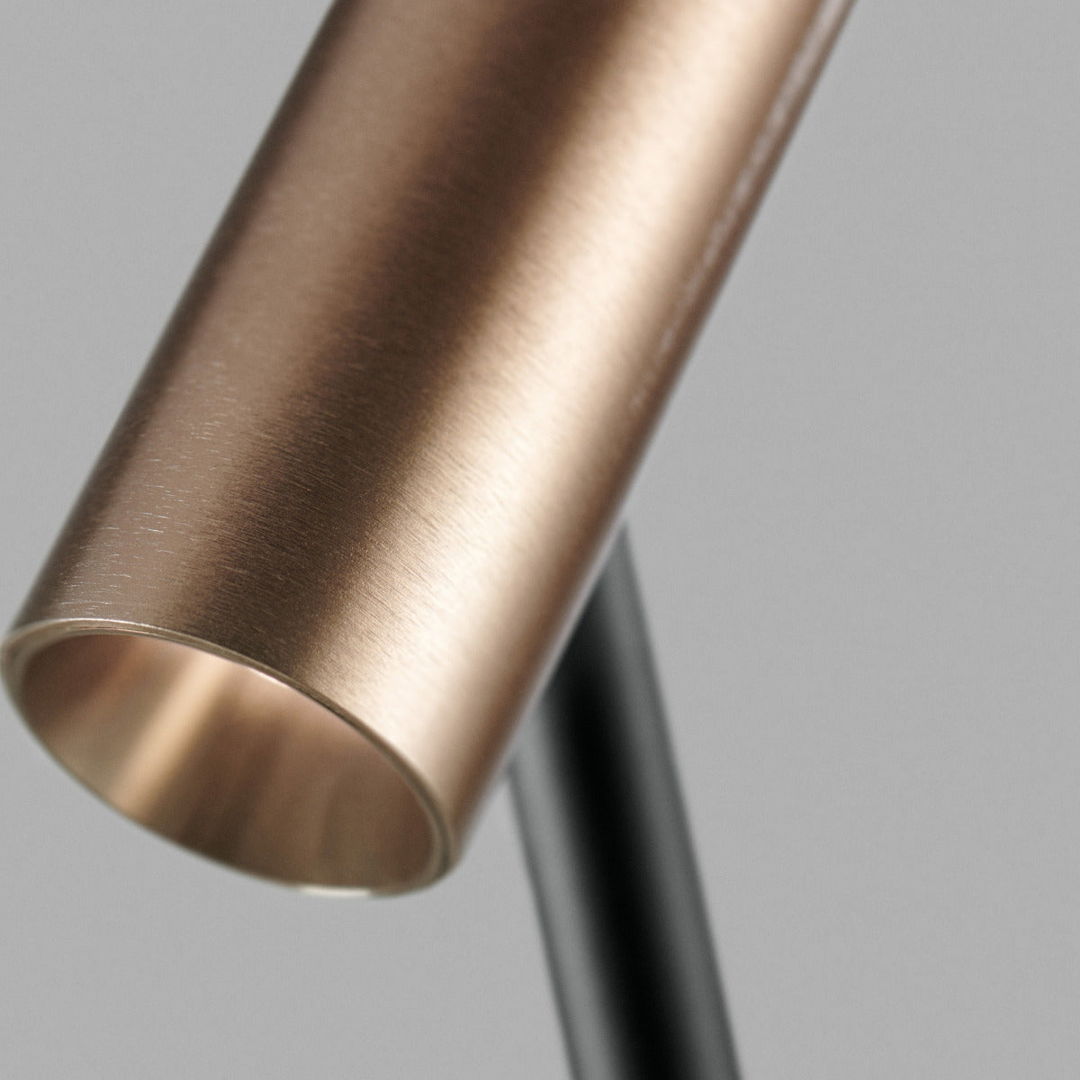 Spirit F1 (Black/Rose Gold) - Light Point