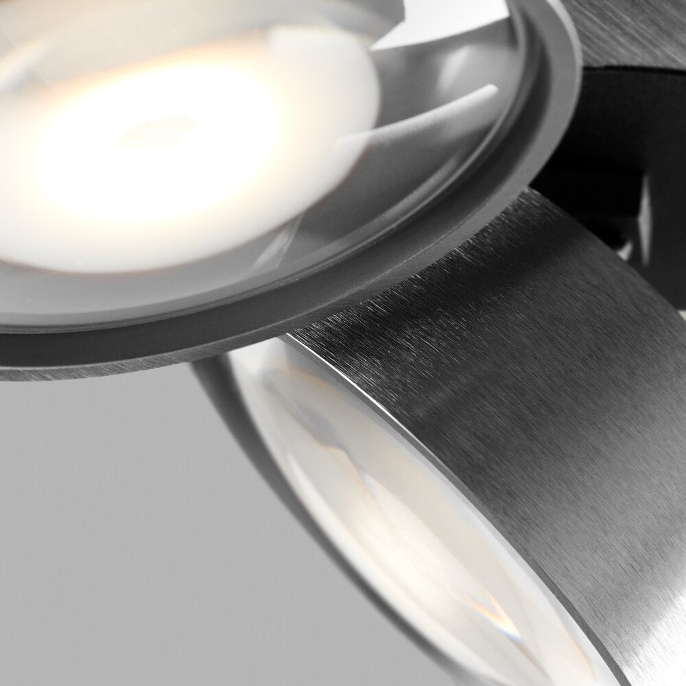 Vantage 2 (Titanium) - Light Point