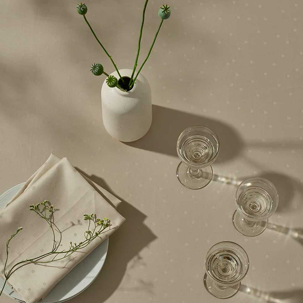 Confetti Damask Dug - Compliments