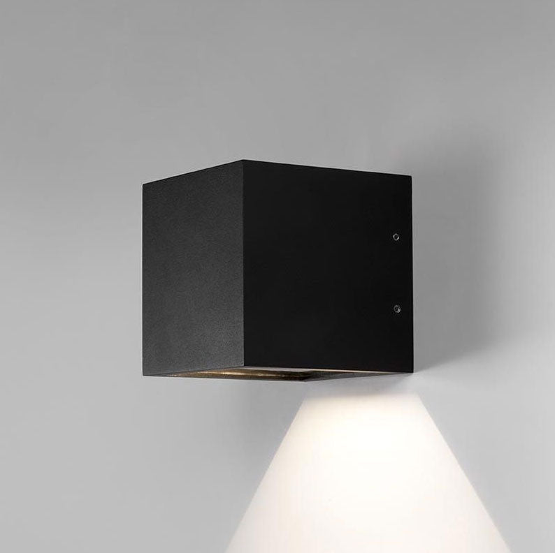 Cube Down LED - Light Point