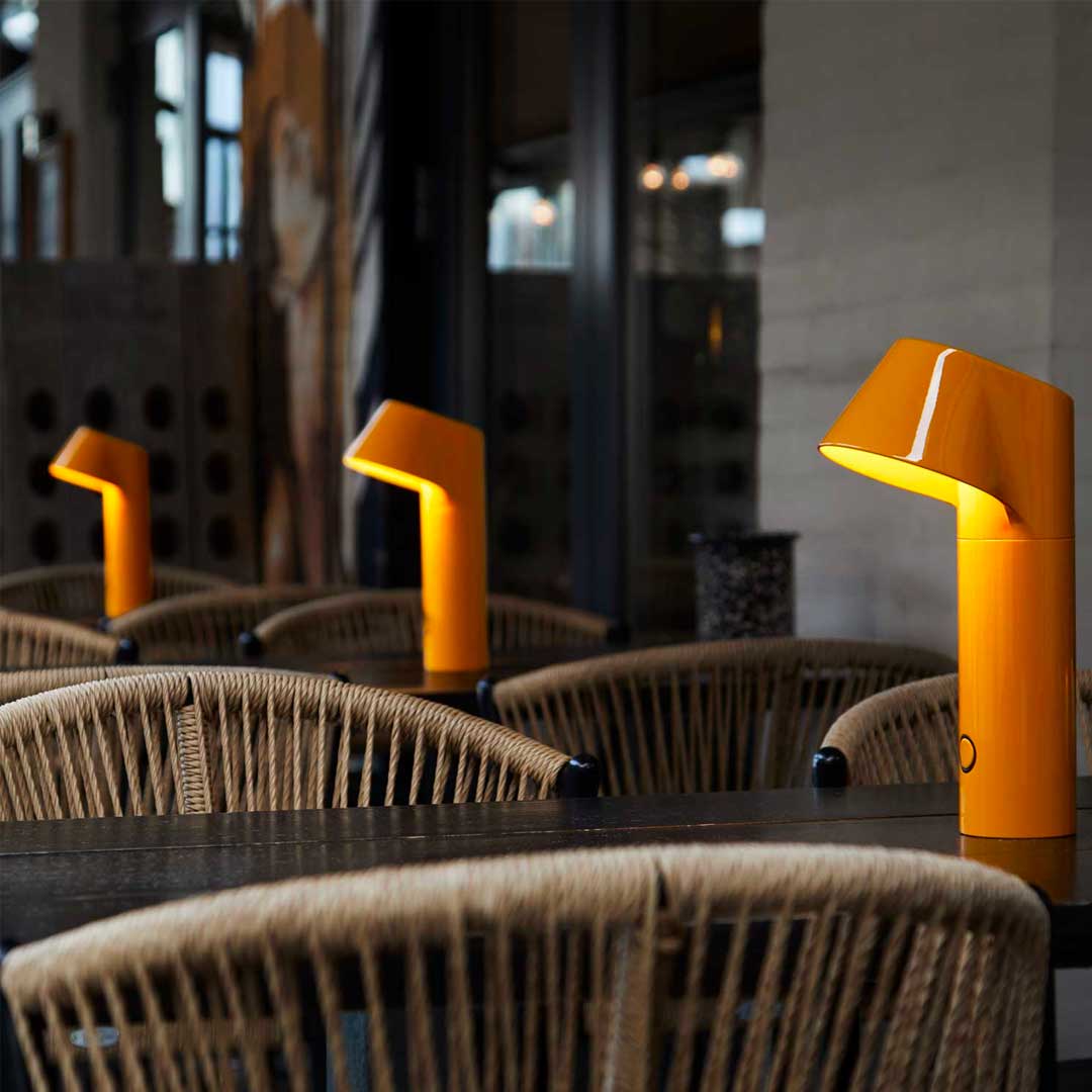 Willow Trådløs Bordlampe - Desert Yellow - Loom Design