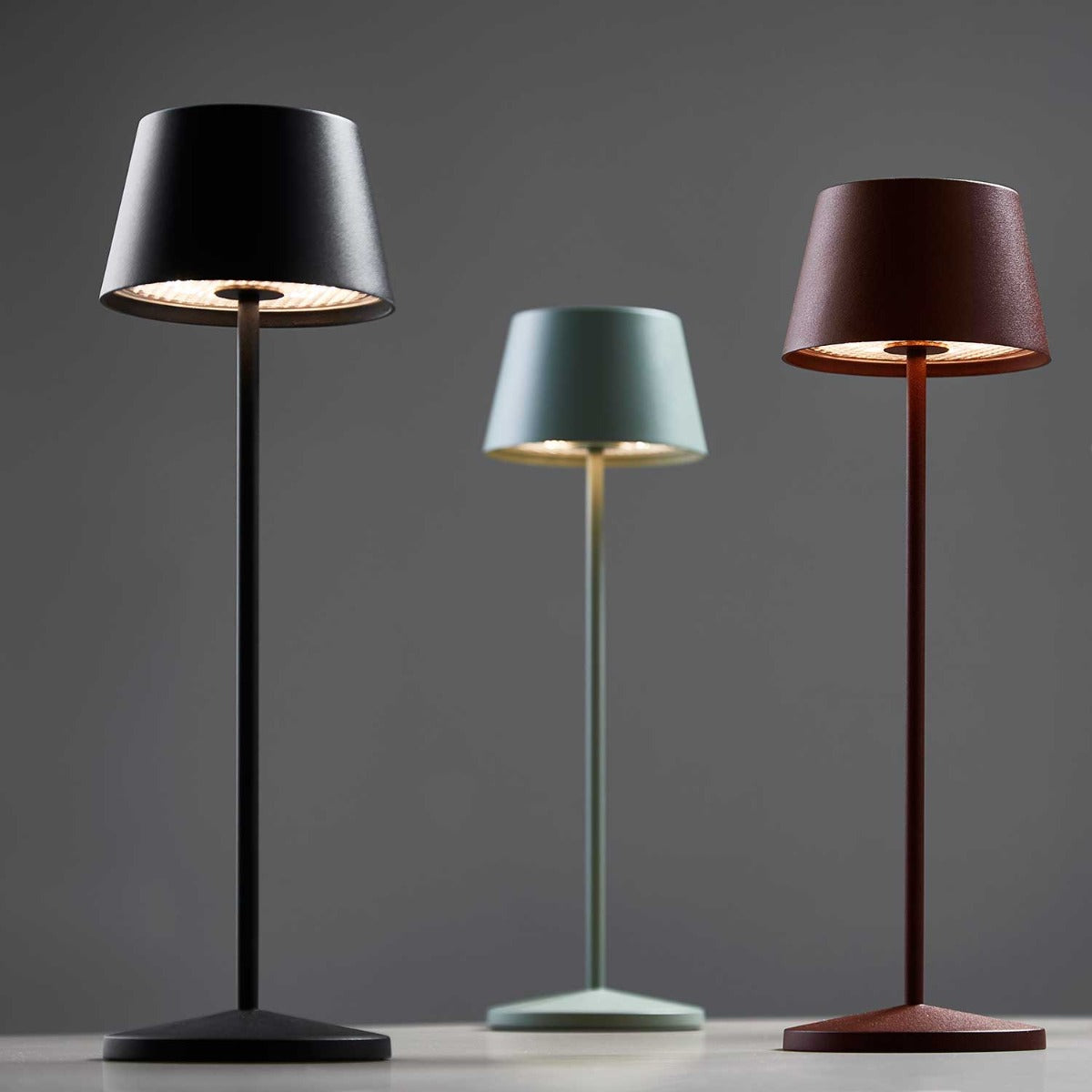 Modi Bordlampe - Grøn grå - Loom Design