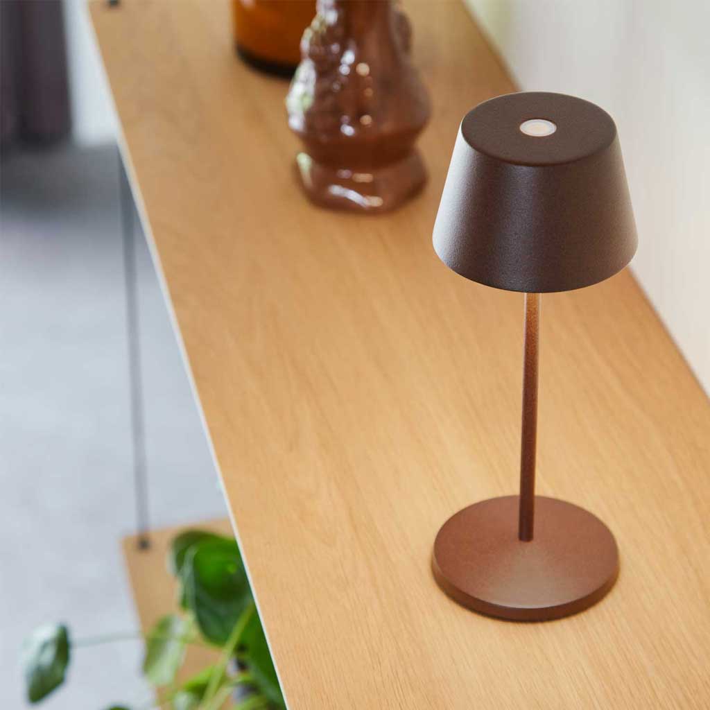 Modi Micro Bordlampe - Corten - Loom Design