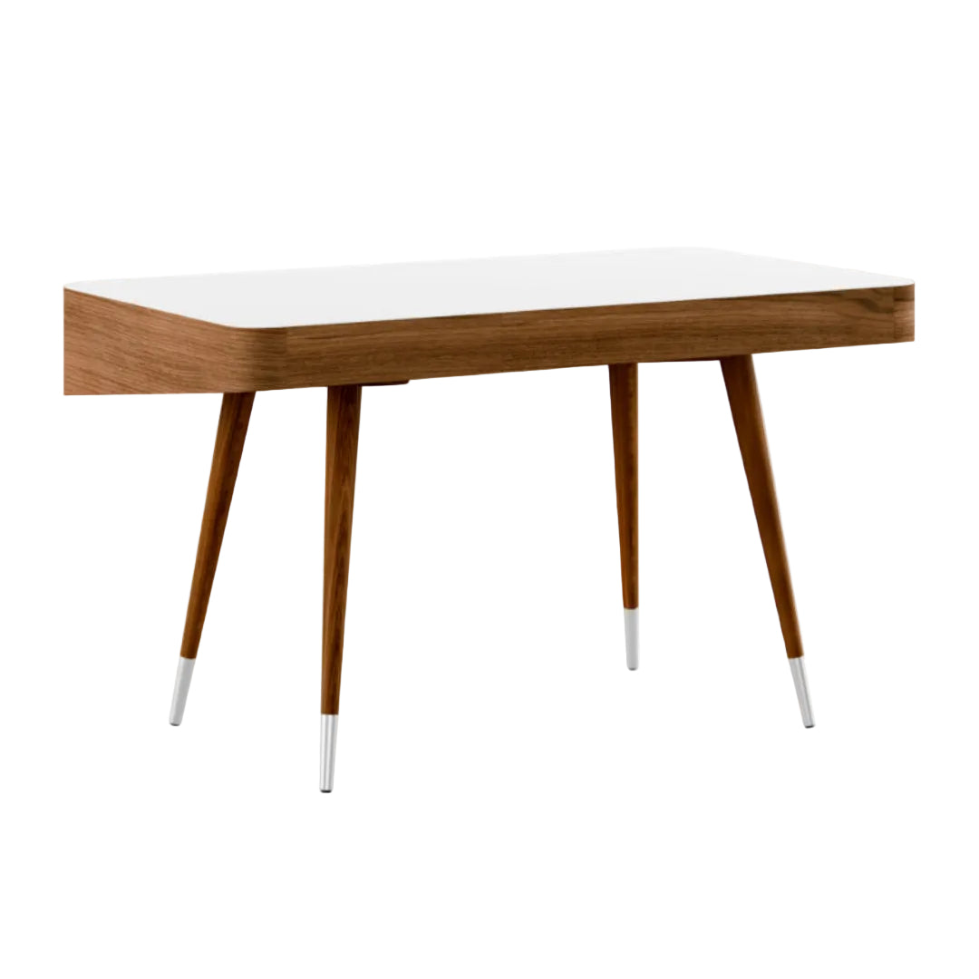 AK 1330 skrivebord - Naver Collection
