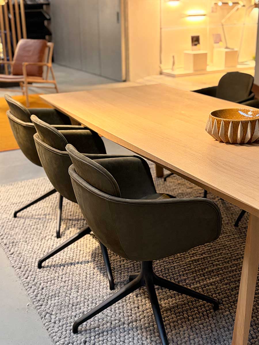 Char no. One S2 - SACKit