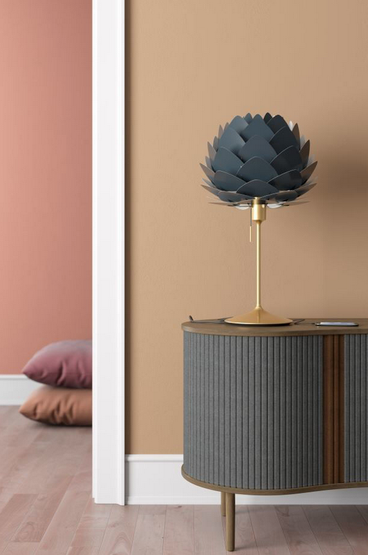 Champagne Bordstander m/USB - Børstet Messing - H: 42 cm - Umage