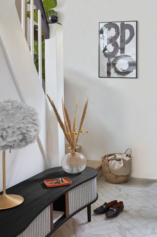 Audacious TV Bænk - Dark Oak / White Sands - 40x140x46 cm - Umage