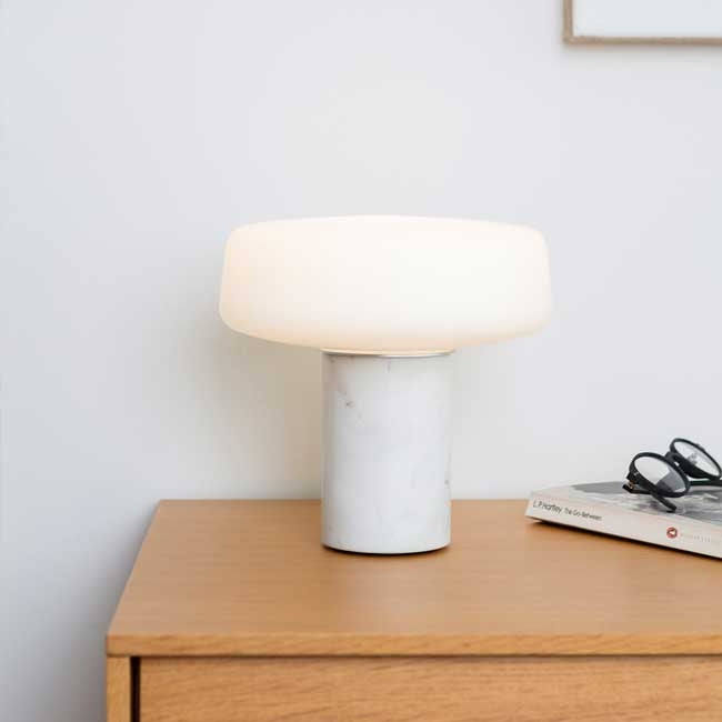 Solid bordlampe - Terence Woodgate