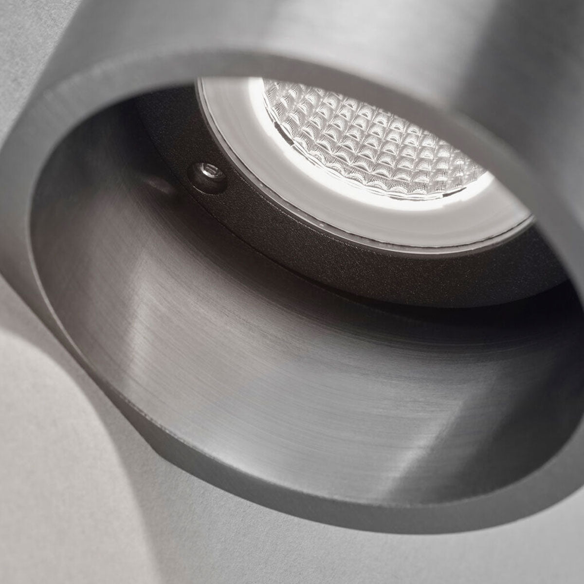 Zero W1 - Titanium - Light Point